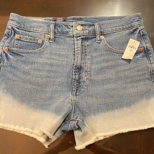 Gap Women’s Jean Tie Dye Ombré Shorts size 28/6 Petite NWT